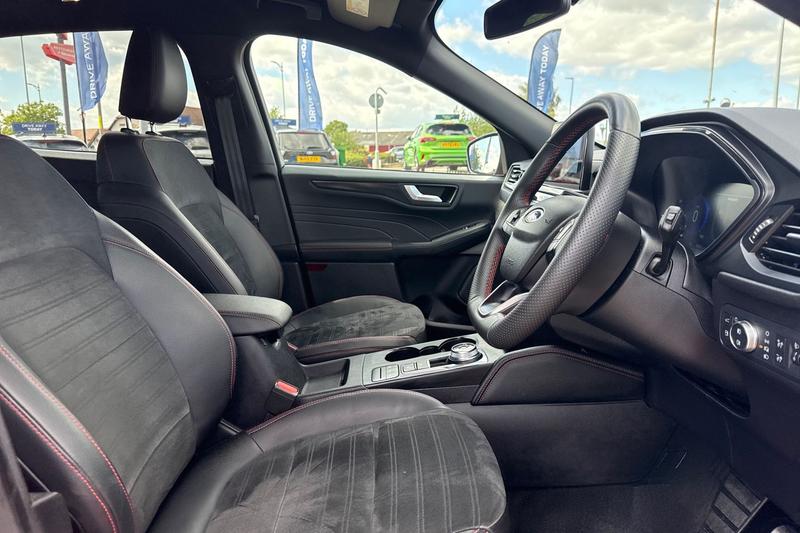 Used Ford Kuga 2022 for sale - 76486488: Photo 17