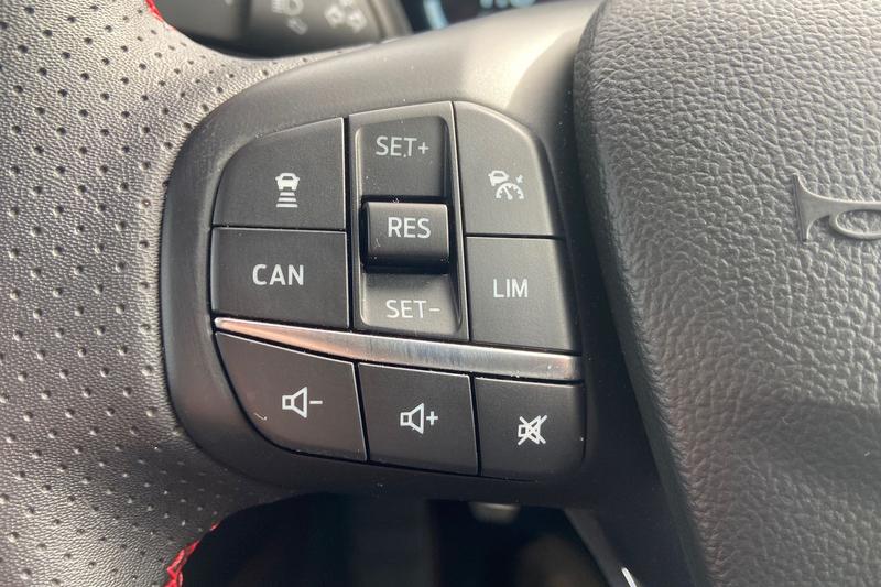 Used Ford Focus 2025 for sale - 77989046: Photo 28