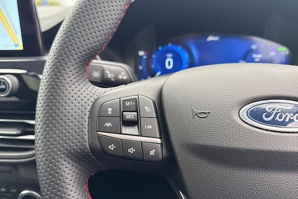 Used Ford Kuga 2023 for sale - 76266156: Photo 30