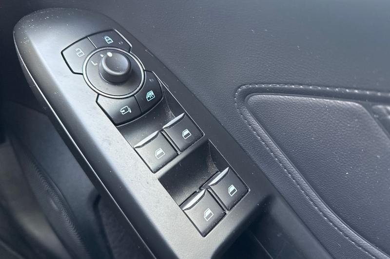 Used Ford Focus 2022 for sale - 76384998: Photo 16