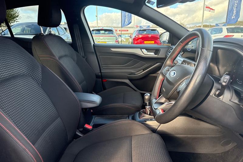 Used Ford Focus 2022 for sale - 76384998: Photo 17