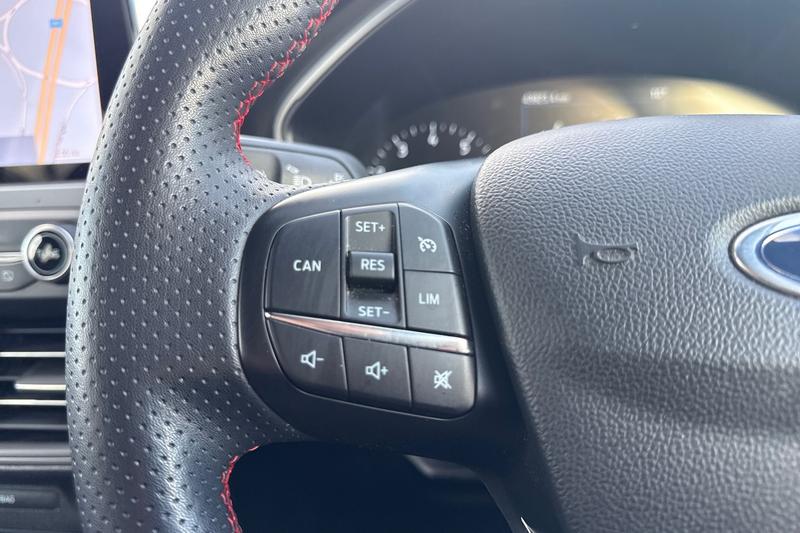 Used Ford Focus 2022 for sale - 76384998: Photo 27