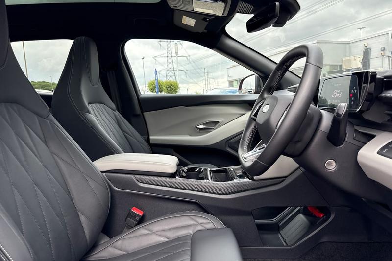 Used Ford Capri 2024 for sale - 77834477: Photo 17