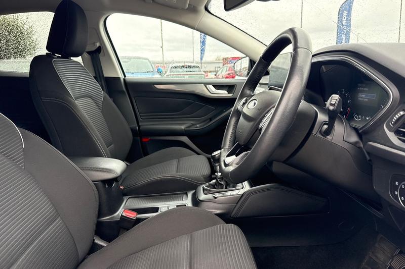 Used Ford Focus 2020 for sale - 76359682: Photo 17