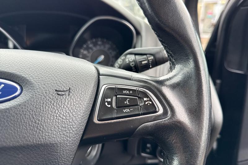 Used Ford Focus 2017 for sale - 76449318: Photo 22