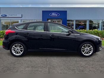 Used Ford Focus 2017 for sale - 76449318: Photo