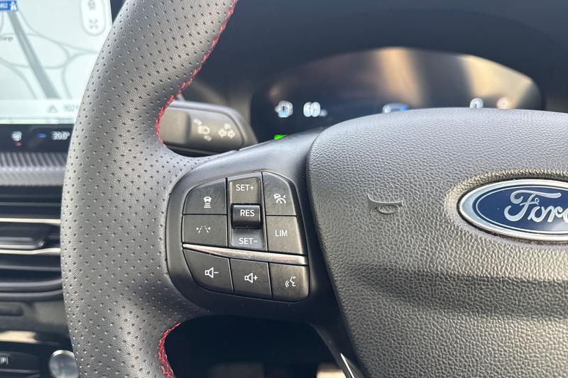 Used Ford Kuga 2024 for sale - 77763648: Photo 31