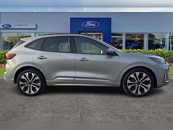 Used Ford Kuga 2024 for sale - 77763648: Photo