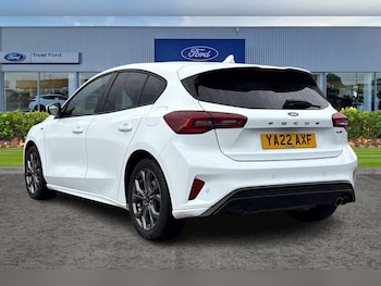 Used Ford Focus 2022 for sale - 75932121: Photo