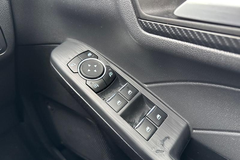 Used Ford Kuga 2025 for sale - 76949033: Photo 16