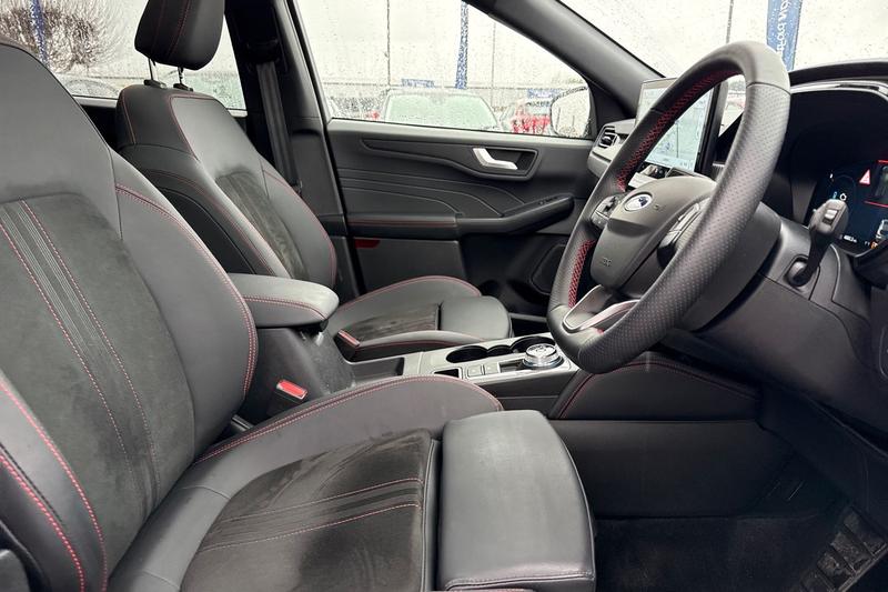 Used Ford Kuga 2025 for sale - 76949033: Photo 17