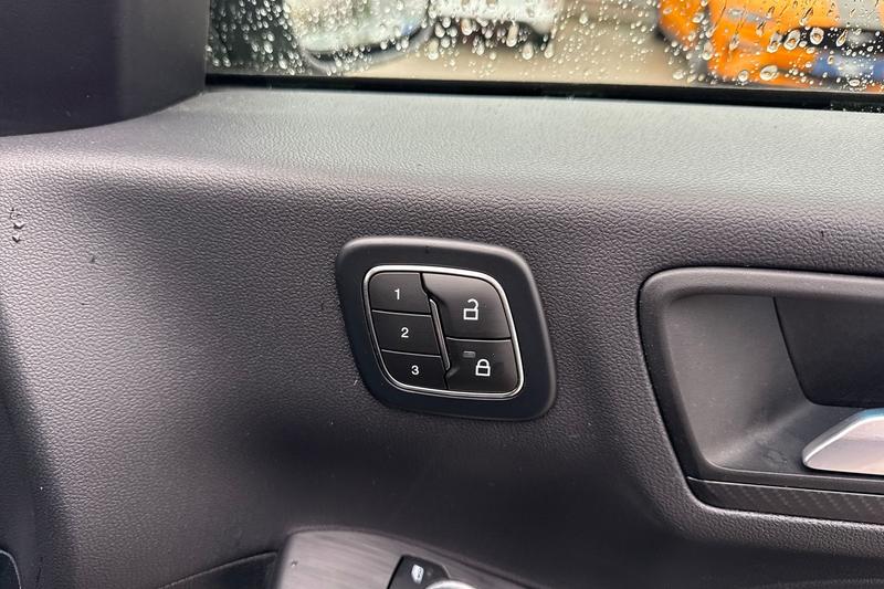 Used Ford Kuga 2025 for sale - 76949033: Photo 25