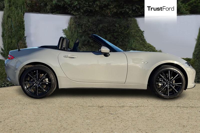 Used Mazda MX-5 2024 for sale - 76972035: Photo 3
