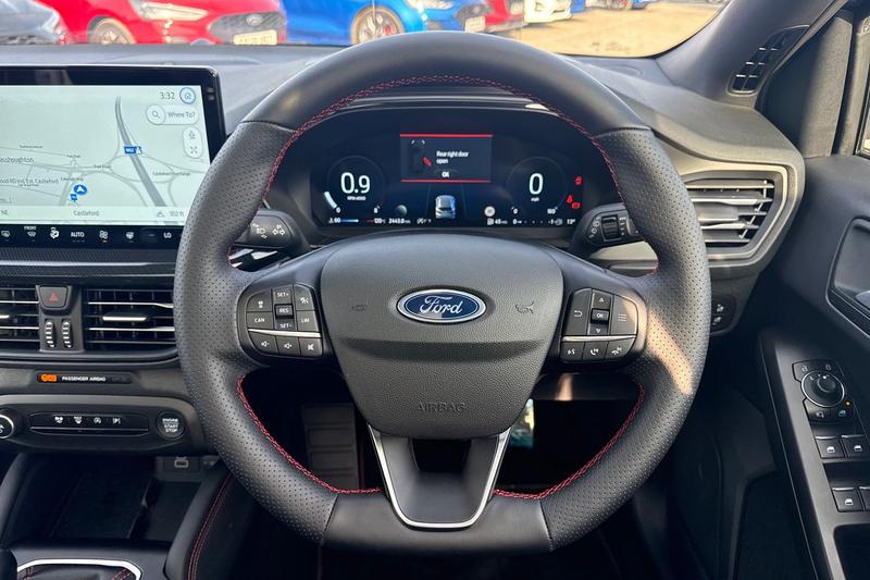 Used Ford Focus 2025 for sale - 77951335: Photo 12