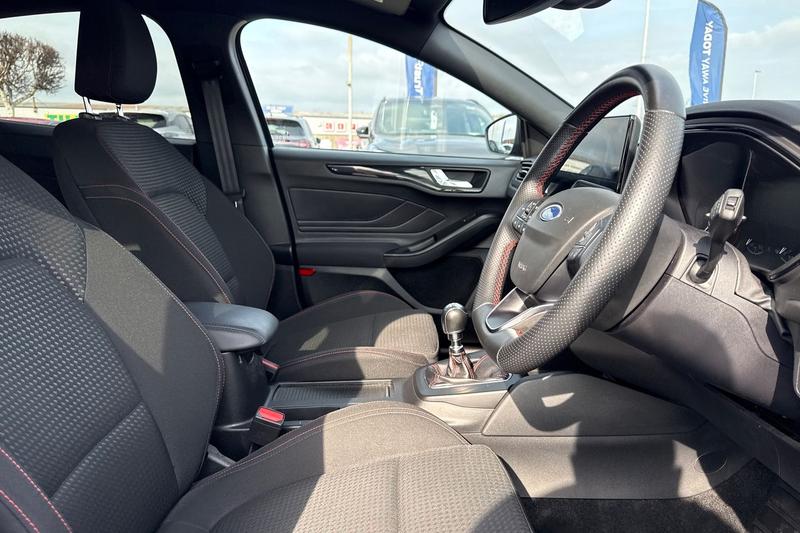 Used Ford Focus 2023 for sale - 77951338: Photo 17