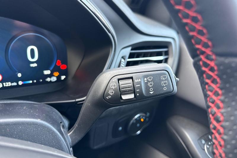 Used Ford Focus 2024 for sale - 77152199: Photo 15