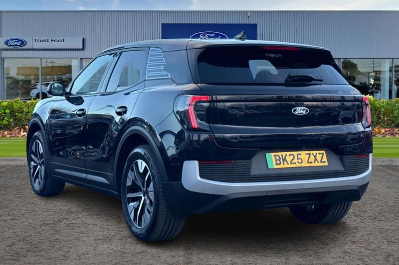 Used Ford Explorer 2025 for sale - 76862499: Photo 2