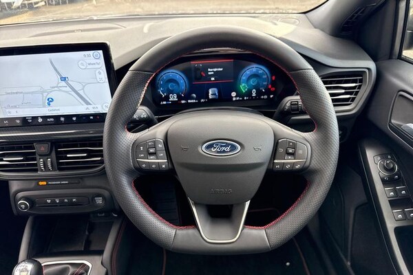 Used Ford Focus 2024 for sale - 76184452: Photo 12