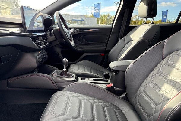 Used Ford Focus 2024 for sale - 76184452: Photo 19
