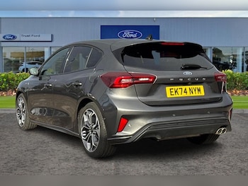 Used Ford Focus 2024 for sale - 76184452: Photo 2