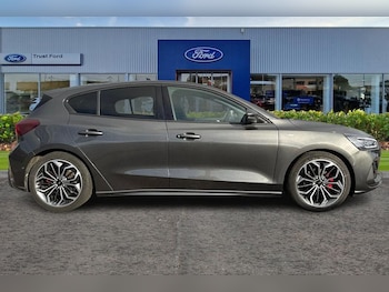 Used Ford Focus 2024 for sale - 76184452: Photo 3