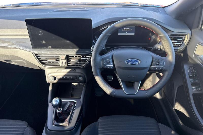 Used Ford Focus 2025 for sale - 76631283: Photo 11