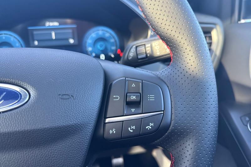 Used Ford Focus 2025 for sale - 76631283: Photo 29