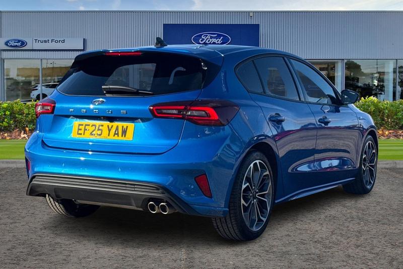 Used Ford Focus 2025 for sale - 76631283: Photo 4