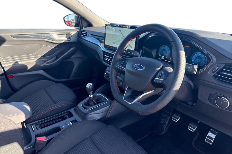 Used Ford Focus 2025 for sale - 76631283: Photo 9