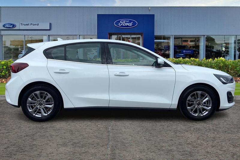 Used Ford Focus 2023 for sale - 77989045: Photo 3