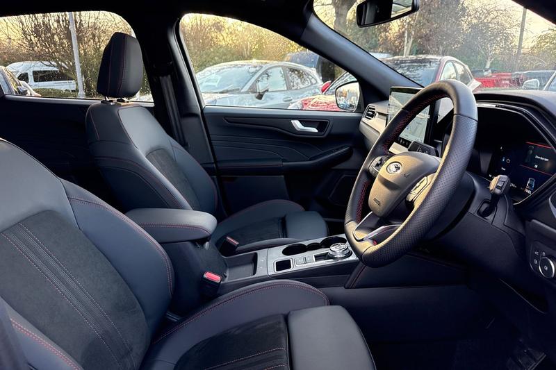 Used Ford Kuga 2025 for sale - 76960903: Photo 17