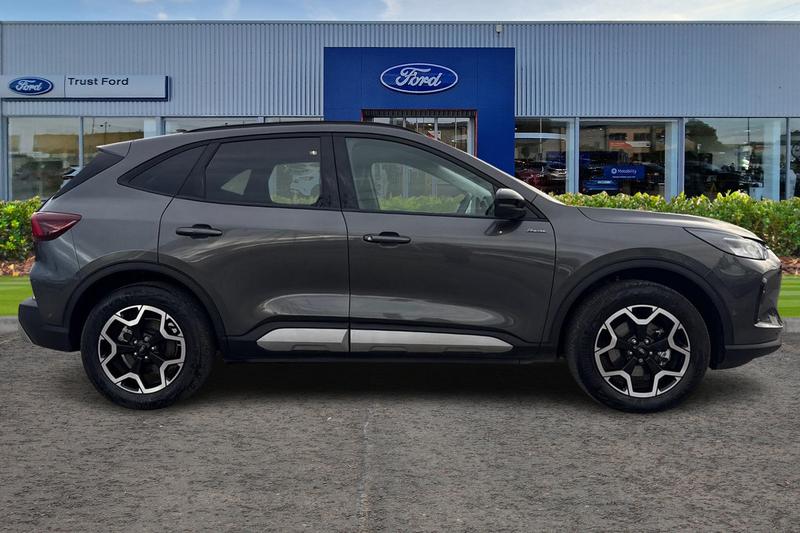 Used Ford Kuga 2025 for sale - 76723005: Photo 3