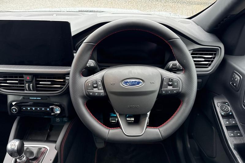 Used Ford Kuga 2024 for sale - 76949035: Photo 12