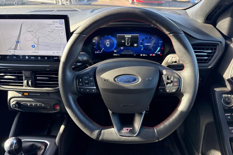 Used Ford Focus 2024 for sale - 76394228: Photo 12