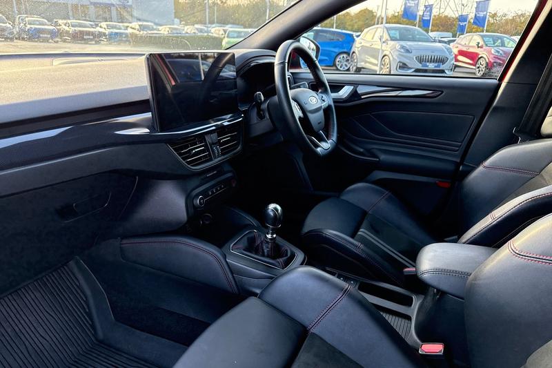 Used Ford Focus 2024 for sale - 76394228: Photo 18