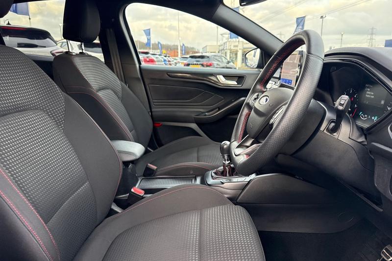 Used Ford Focus 2021 for sale - 77505648: Photo 17