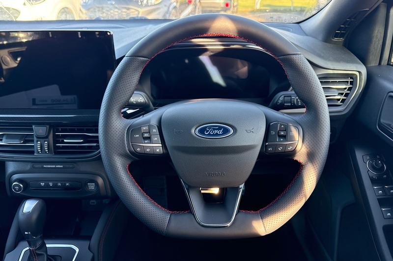 Used Ford Focus 2025 for sale - 77128207: Photo 12