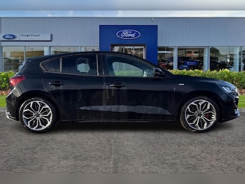 Used Ford Focus 2025 for sale - 77128207: Photo