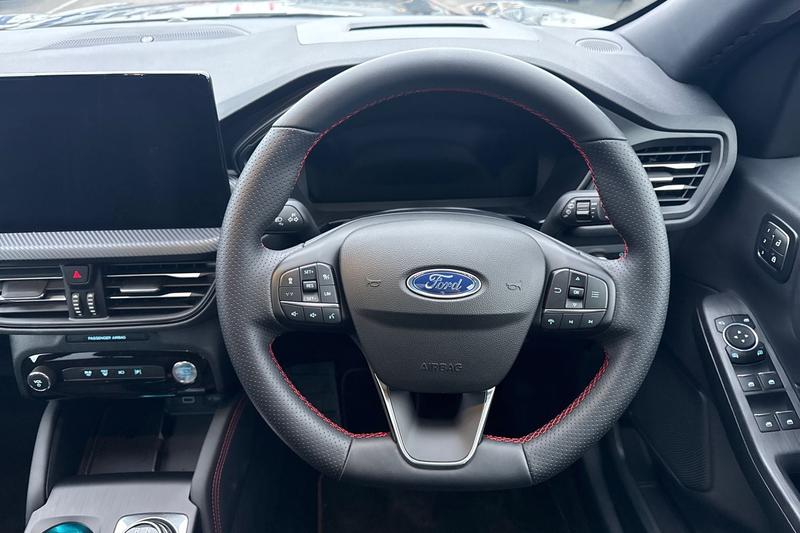 Used Ford Kuga 2025 for sale - 77332471: Photo 12