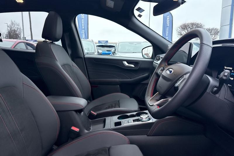 Used Ford Kuga 2025 for sale - 77332471: Photo 17