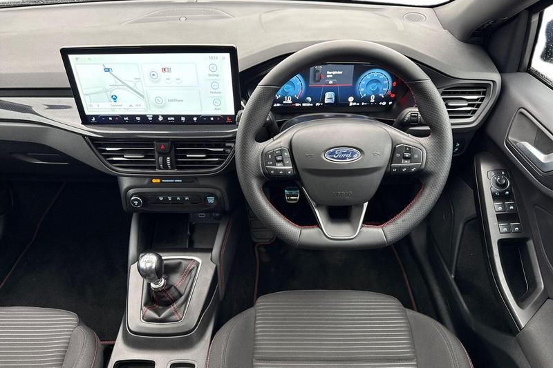 Used Ford Focus 2025 for sale - 76949034: Photo 11