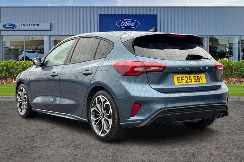 Used Ford Focus 2025 for sale - 76949034: Photo 2