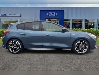 Used Ford Focus 2025 for sale - 76949034: Photo