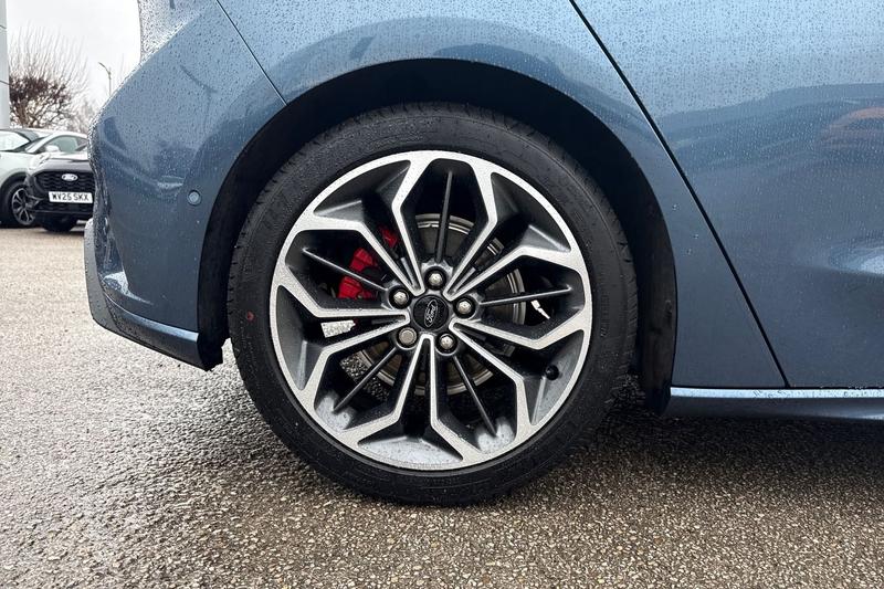 Used Ford Focus 2025 for sale - 76949034: Photo 8