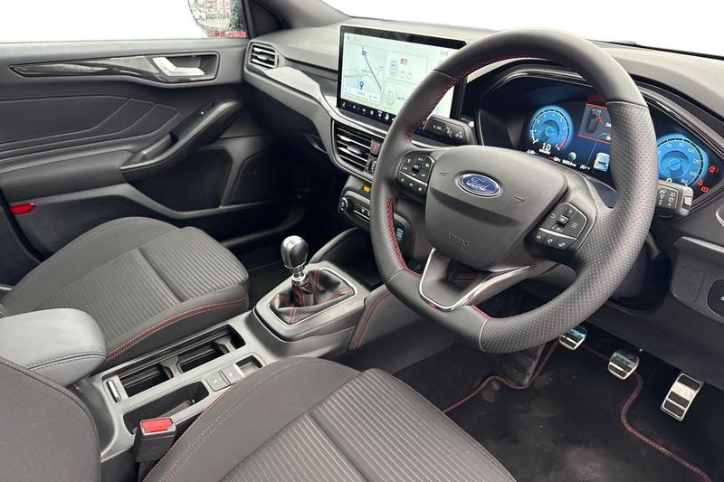 Used Ford Focus 2025 for sale - 76949034: Photo 9