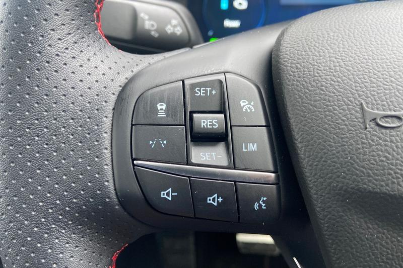 Used Ford Kuga 2025 for sale - 77450407: Photo 32