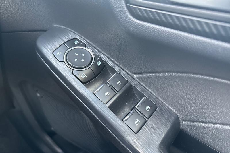 Used Ford Kuga 2024 for sale - 76862509: Photo 16