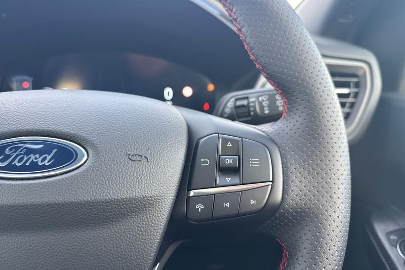 Used Ford Kuga 2024 for sale - 76862509: Photo 33