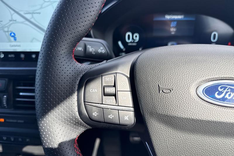 Used Ford Focus 2025 for sale - 78153145: Photo 28