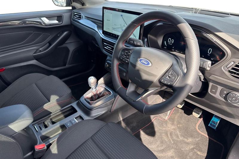 Used Ford Focus 2025 for sale - 78153145: Photo 9